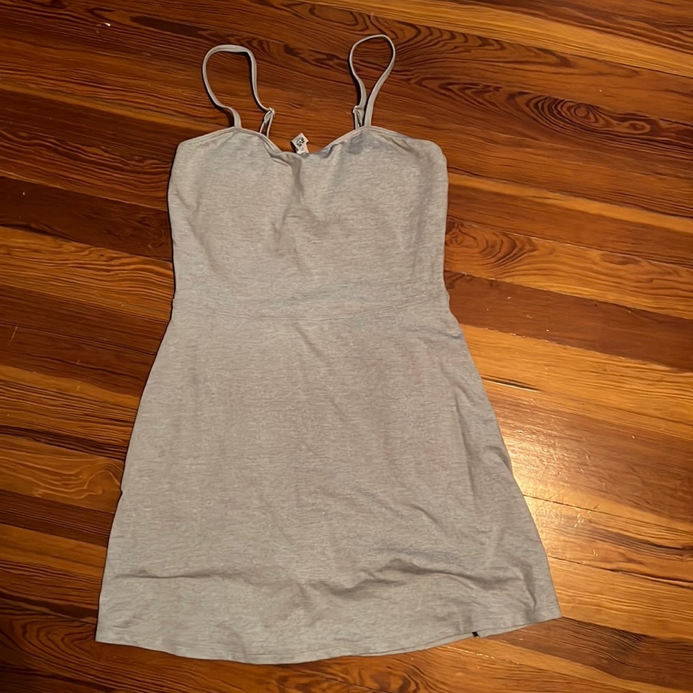 NWOT alo dress with built in spandies, soft material
